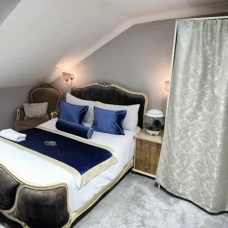 London Villa